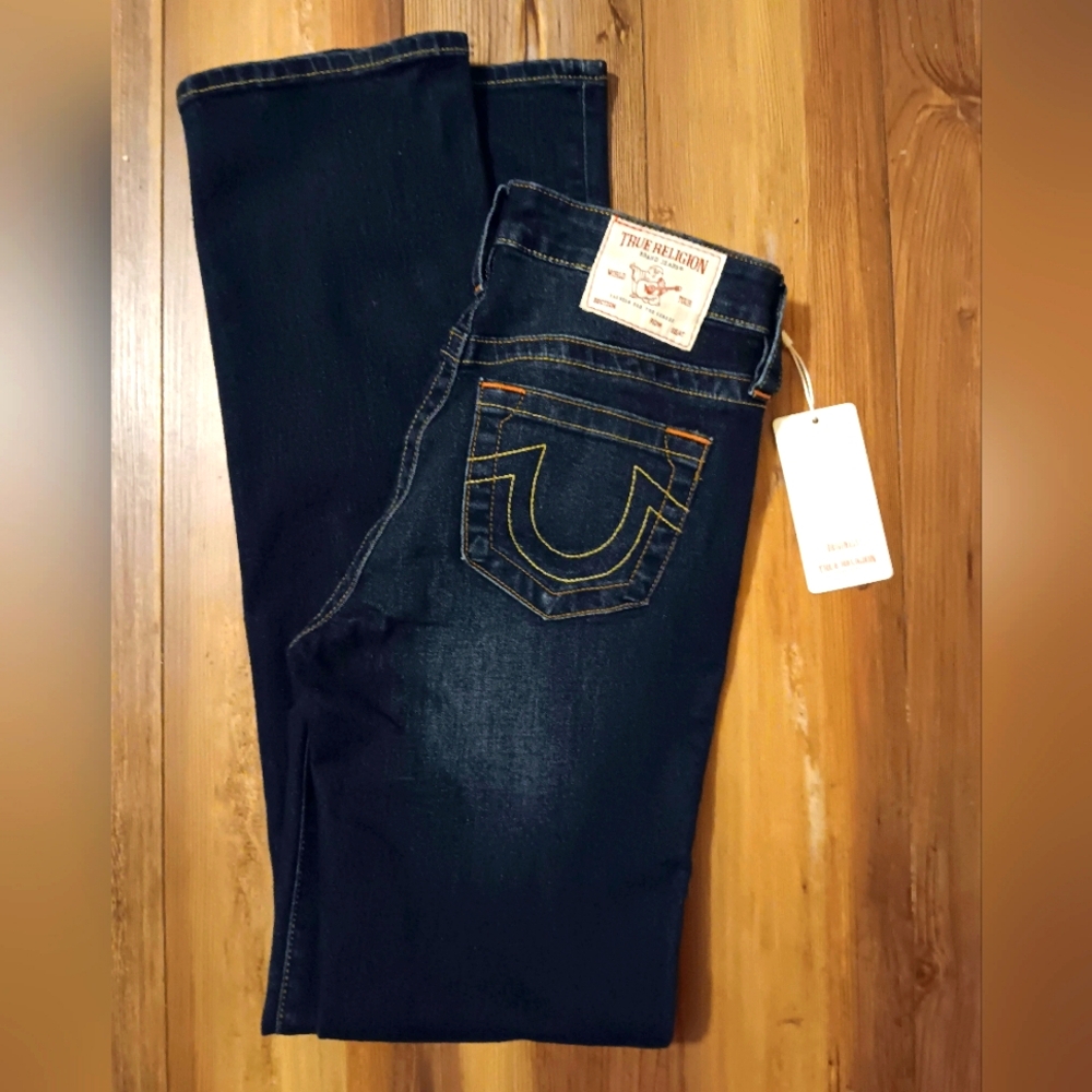 TRUE RELIGION NWT 'Billie' Mid Rise Straight Jeans!